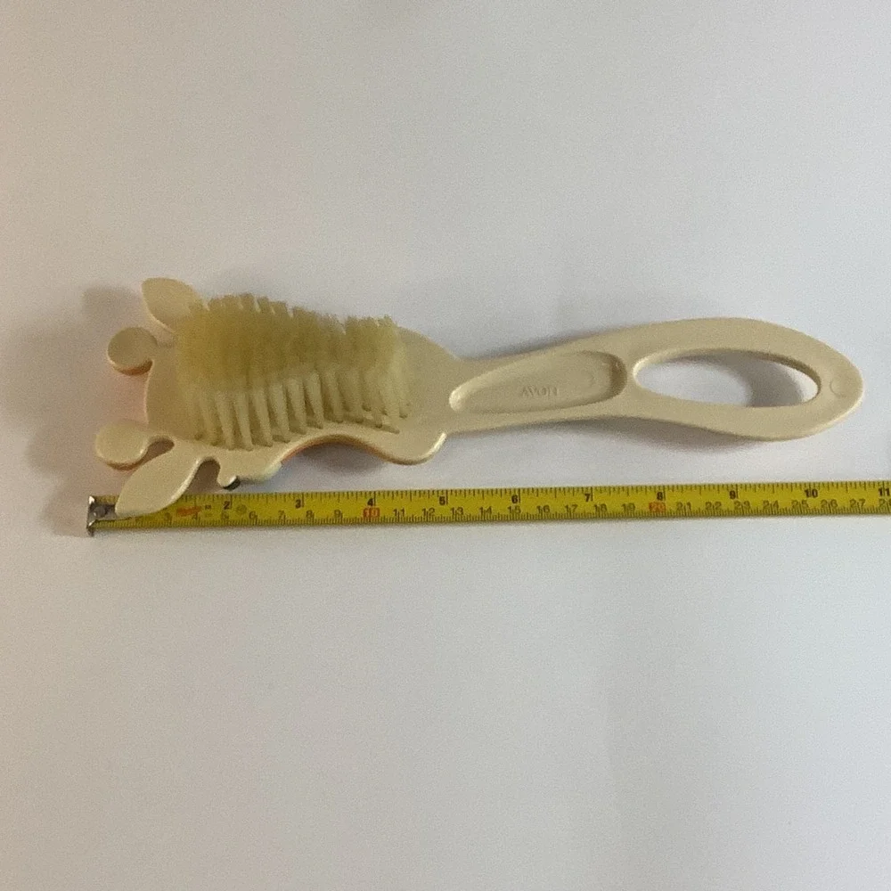 VTG 1977 Avon Giraffe Bath Brush Plastic‎ Animal Handle Kids Bathroom Decor